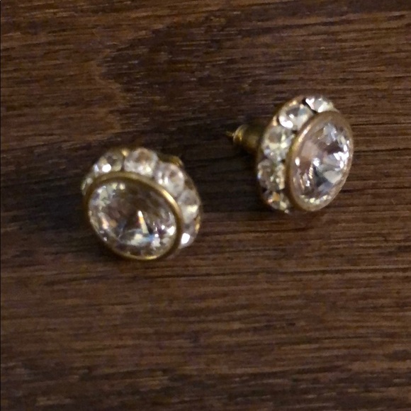 Sparkle Studs - Picture 2 of 4